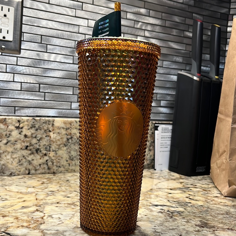 Starbucks venti honeycomb limited edition